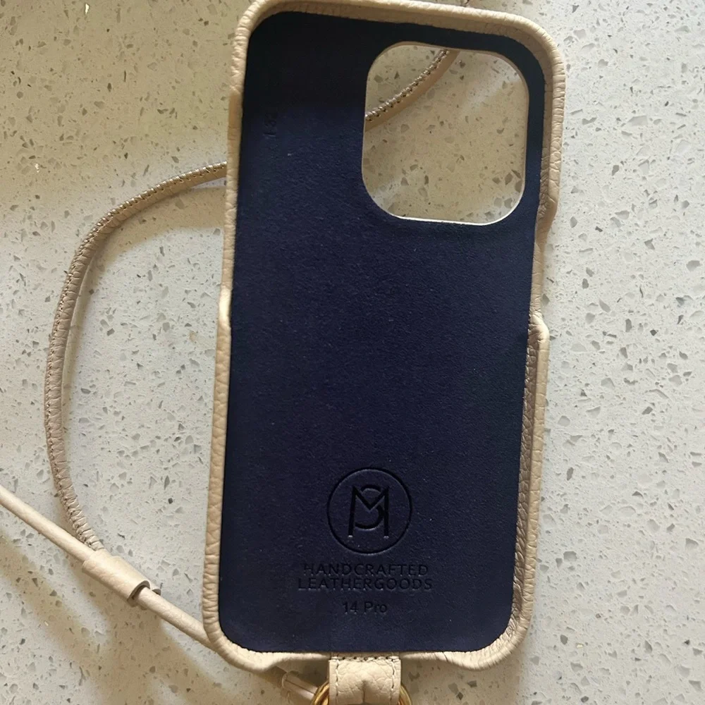 MAISON De Sabre sling phone case